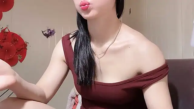 Snapshot of LinhChi_9x chatting on May 2026 12:38:02 AM LinhChi 9x online show from May 2026 12:38:02 AM