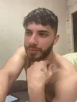Snapshot of here4pussyy chatting on March 2025 05:49:02 AM here4pussyy online show from March 2025 05:49:02 AM