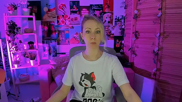 LylithSkye online show from March 2025 11:16:01 AM