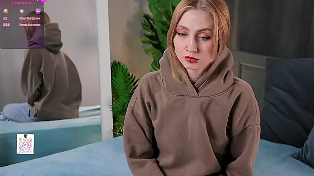 MarthaGees online show from March 2025 03:20:01 PM