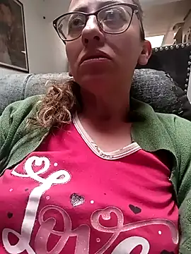 miss hanna07 online show from February 2025 10:09:02 PM