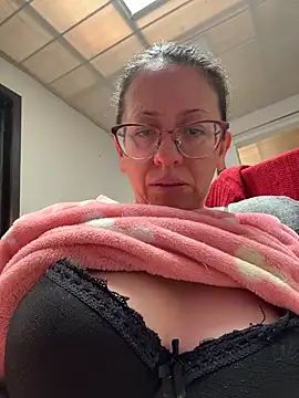 miss hanna07 online show from November 2025 03:23:02 PM