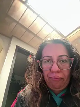 Snapshot of miss_hanna07 chatting on February 2026 05:52:01 PM miss hanna07 online show from February 2026 05:52:01 PM