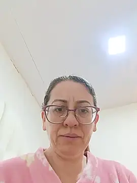 Snapshot of miss_hanna07 chatting on June 2026 12:30:01 PM miss hanna07 online show from June 2026 12:30:01 PM