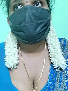 Snapshot of malliga98 chatting on February 2025 11:41:01 PM malliga98 online show from February 2025 11:41:01 PM