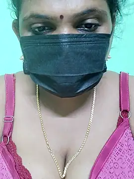 Snapshot of malliga98 chatting on February 2025 11:25:02 PM malliga98 online show from February 2025 11:25:02 PM