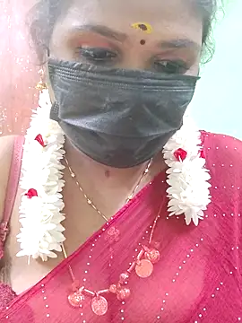 Snapshot of malliga98 chatting on October 2025 06:42:02 PM malliga98 online show from October 2025 06:42:02 PM