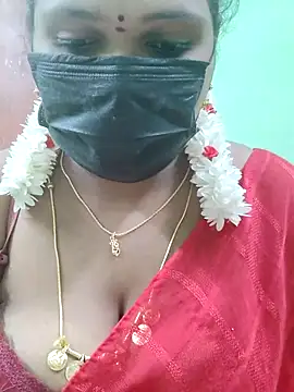 Snapshot of malliga98 chatting on November 2025 10:09:02 PM malliga98 online show from November 2025 10:09:02 PM