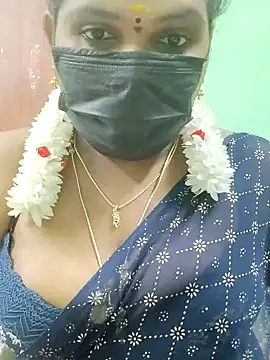 Snapshot of malliga98 chatting on November 2025 05:58:02 PM malliga98 online show from November 2025 05:58:02 PM