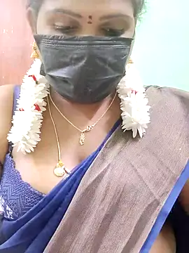 Snapshot of malliga98 chatting on November 2025 06:37:02 PM malliga98 online show from November 2025 06:37:02 PM