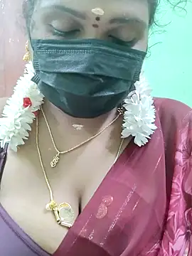 Snapshot of malliga98 chatting on November 2025 06:43:01 PM malliga98 online show from November 2025 06:43:01 PM