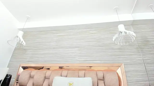 maddy cartter online show from October 2025 10:47:02 AM