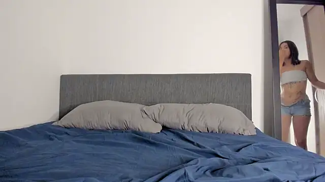 Snapshot of megan_dolly777 chatting on March 2025 08:04:02 AM megan dolly777 online show from March 2025 08:04:02 AM