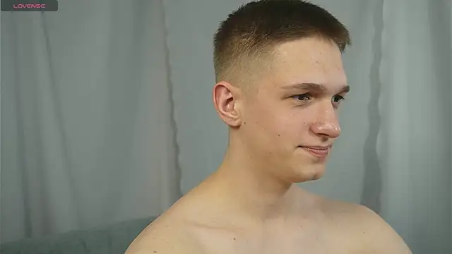 dustyn fox online show from January 2025 05:30:01 PM