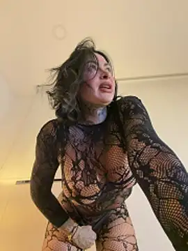 Iam Annii online show from March 2026 12:52:02 AM