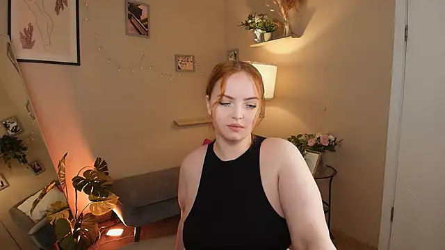 Snapshot of blessbinny chatting on September 2025 09:12:01 AM blessbinny online show from September 2025 09:12:01 AM