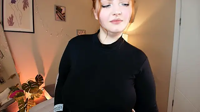 Snapshot of blessbinny chatting on October 2025 09:07:01 AM blessbinny online show from October 2025 09:07:01 AM