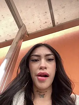 Effy Bonny online show from January 2025 02:47:02 PM