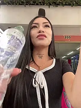 Effy Bonny online show from February 2025 07:07:01 PM