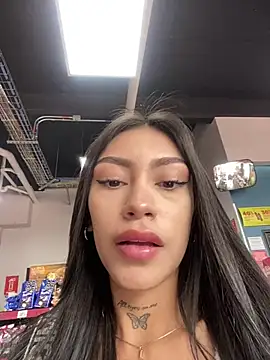 Effy Bonny online show from February 2025 05:04:02 PM