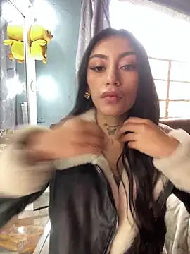 Effy Bonny online show from February 2025 04:53:02 PM