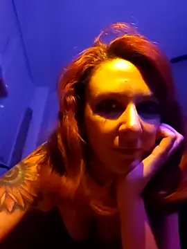 Snapshot of MissyRoulette chatting on December 2024 07:50:01 AM MissyRoulette online show from December 2024 07:50:01 AM