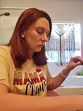 Snapshot of MissyRoulette chatting on December 2024 08:36:02 PM MissyRoulette online show from December 2024 08:36:02 PM