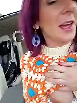 Snapshot of MissyRoulette chatting on January 2025 05:24:02 PM MissyRoulette online show from January 2025 05:24:02 PM