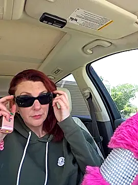 Snapshot of MissyRoulette chatting on September 2025 07:24:02 PM MissyRoulette online show from September 2025 07:24:02 PM