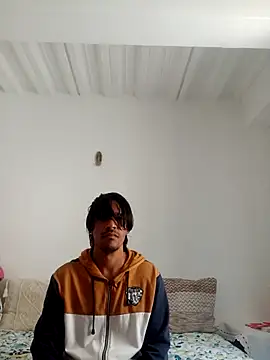 Leandona online show from July 2026 03:21:02 PM