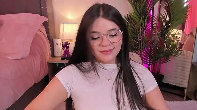 cammiefoalss online show from March 2025 05:39:01 PM