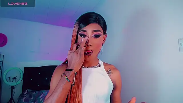 Kendall hornyy online show from October 2025 07:11:02 PM