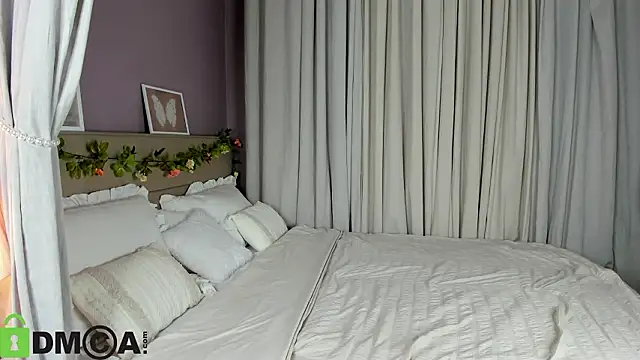 Dearly Emily online show from March 2026 05:23:02 PM