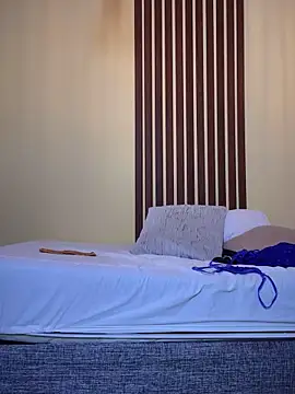  Shara Handal  online show from December 2024 06:20:02 PM