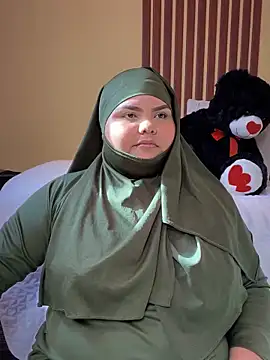  Shara Handal  online show from February 2025 01:48:01 PM