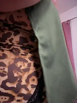  Shara Handal  online show from November 2025 06:52:01 AM