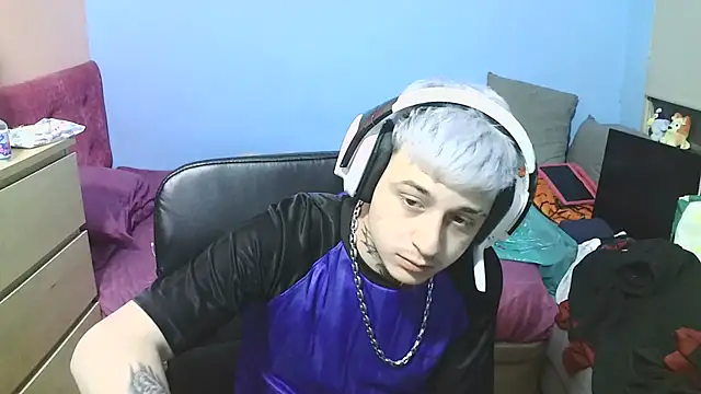 Nenejoven16- online show from February 2025 02:36:02 AM