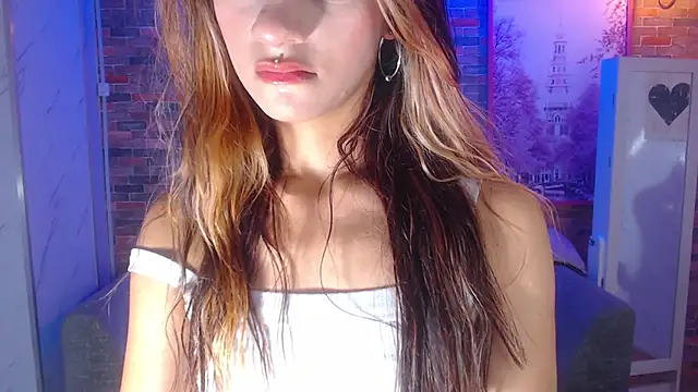 Laurita b online show from December 2024 08:21:02 PM