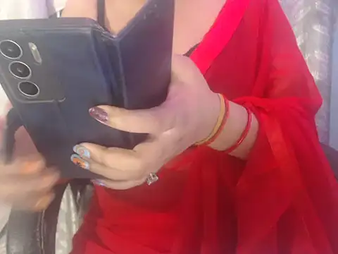 cute-priy online show from October 2025 01:37:02 AM