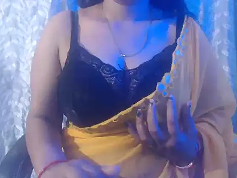 cute-priy online show from November 2025 05:08:02 AM