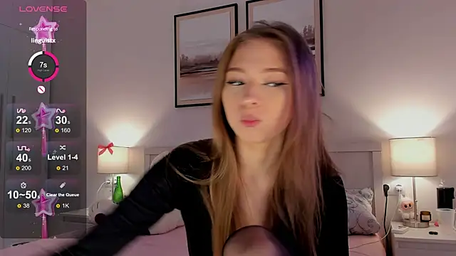 diana nier online show from November 2025 07:13:02 PM