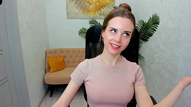 MileyWings online show from March 2025 02:45:02 PM