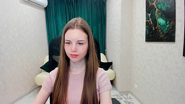 MileyWings online show from March 2025 10:21:02 AM