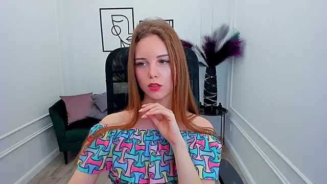 MileyWings online show from September 2025 11:48:01 AM