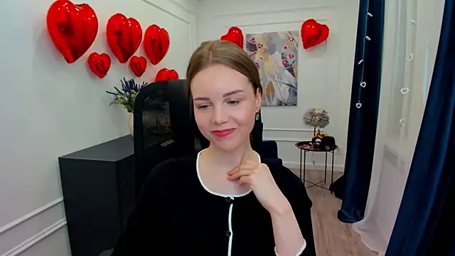 Snapshot of MileyWings chatting on February 2026 11:47:02 AM MileyWings online show from February 2026 11:47:02 AM