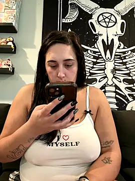 ThicBunz online show from September 2025 04:43:02 PM