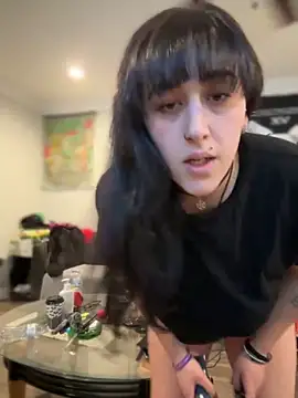 ThicBunz online show from November 2025 04:29:01 PM