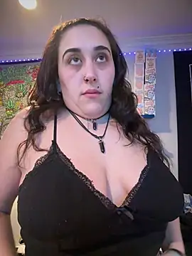 ThicBunz online show from February 2026 10:28:01 PM