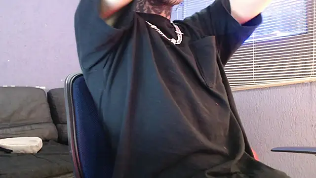 Snapshot of Andy_bapho chatting on February 2026 04:12:02 PM Andy bapho online show from February 2026 04:12:02 PM