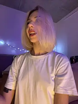  urbestie  online show from April 2026 12:06:01 AM